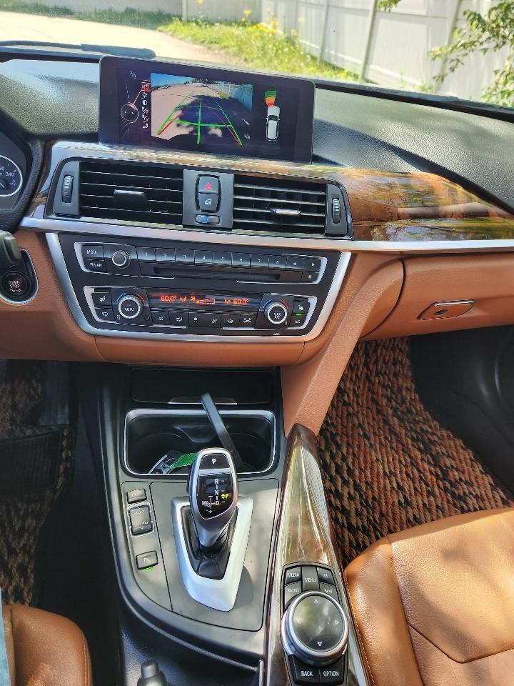 BMW 3 Series 4dr Sports Wgn 328i xDrive AWD 2014