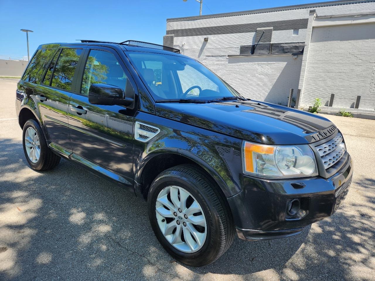 Land Rover LR2 AWD 4dr HSE 2012