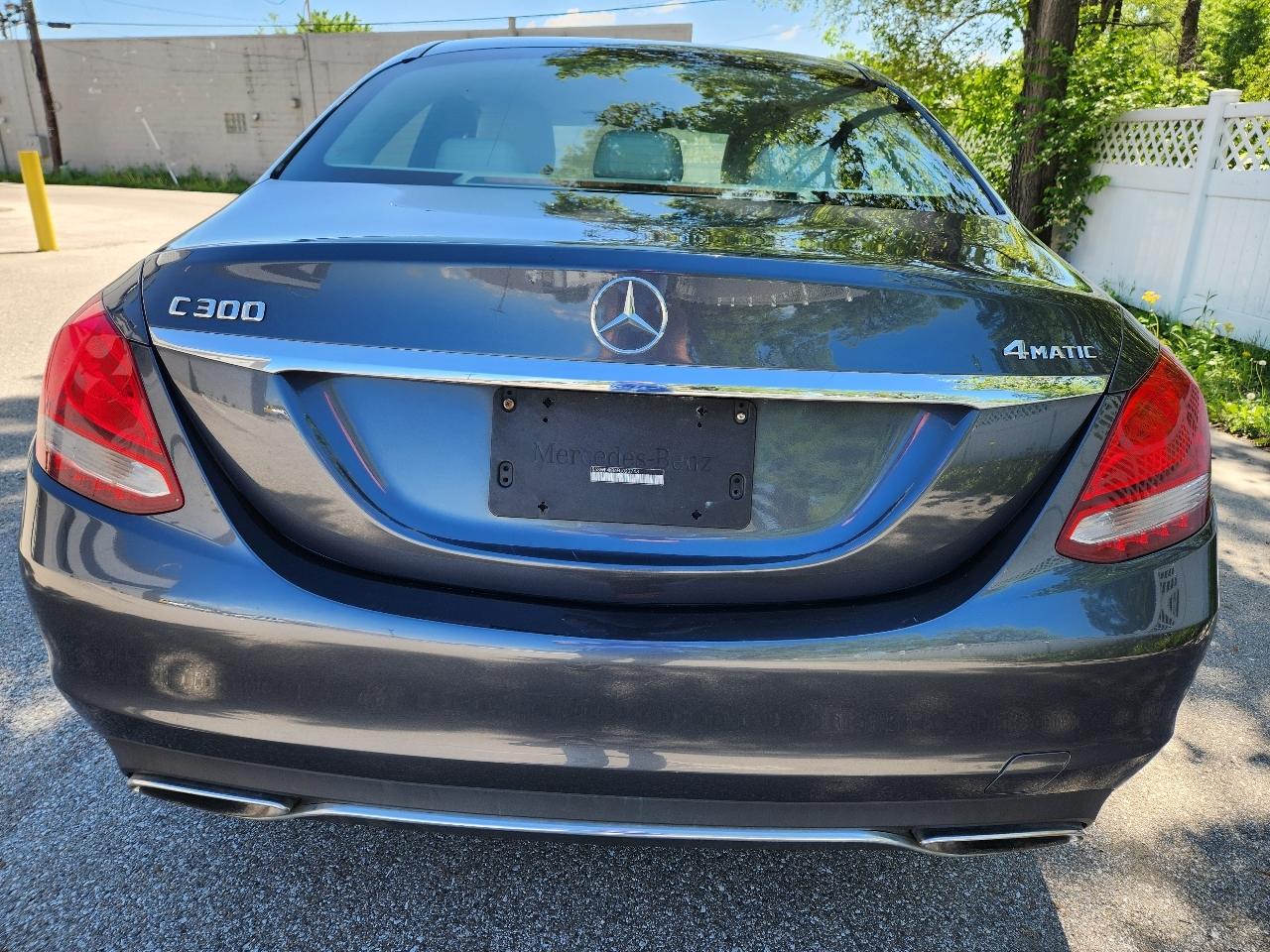 Mercedes-Benz C-Class 4dr Sdn C 300 4MATIC 2015