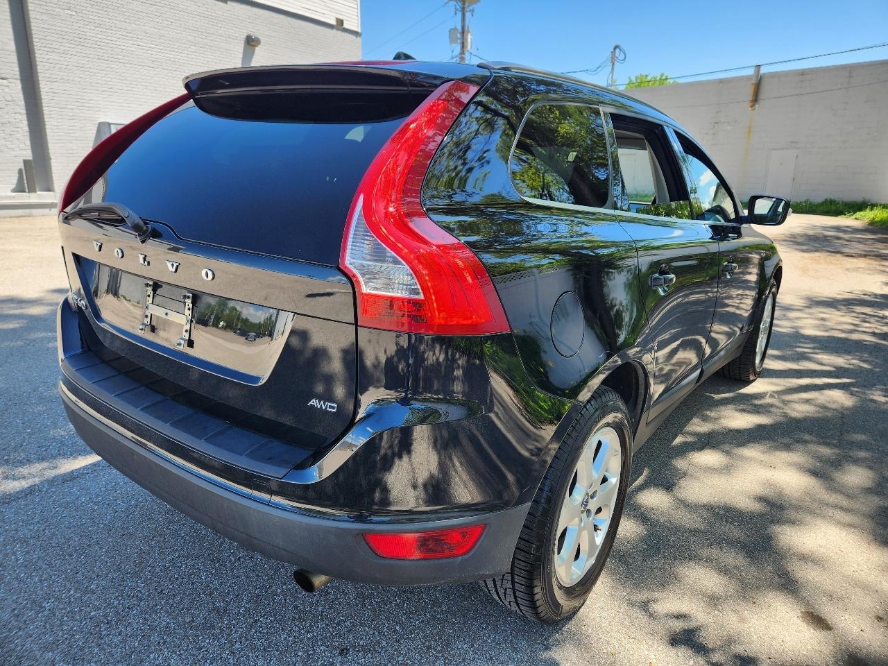 Volvo XC60 4dr 3.2L 2013