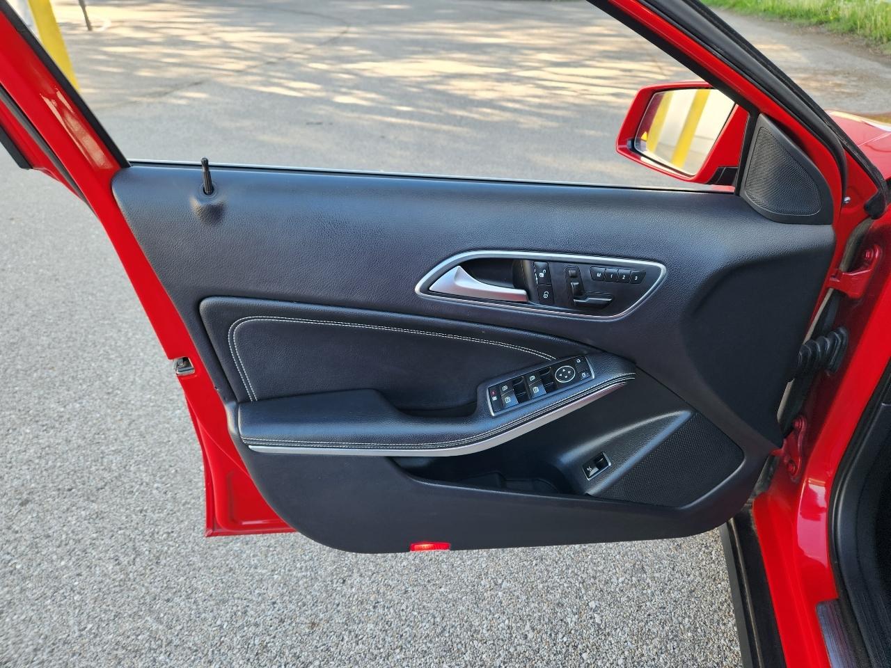 Mercedes-Benz GLA GLA 250 SUV 2017