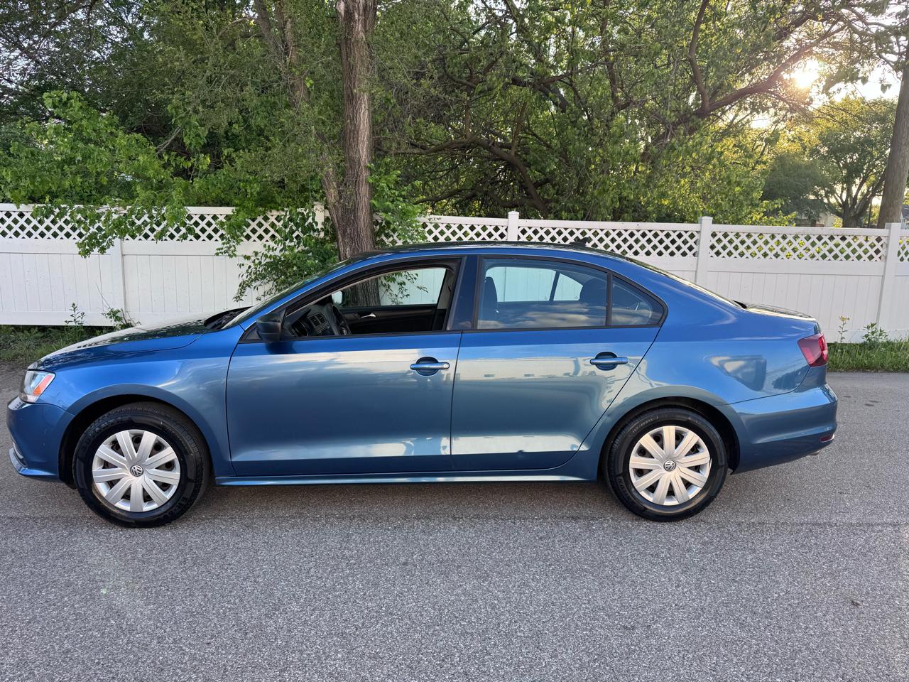 Volkswagen Jetta Sedan 4dr Auto 1.4T S 2016