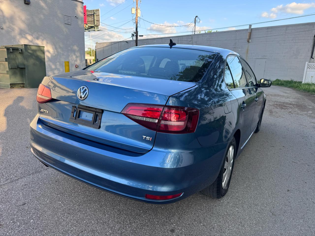 Volkswagen Jetta Sedan 4dr Auto 1.4T S 2016