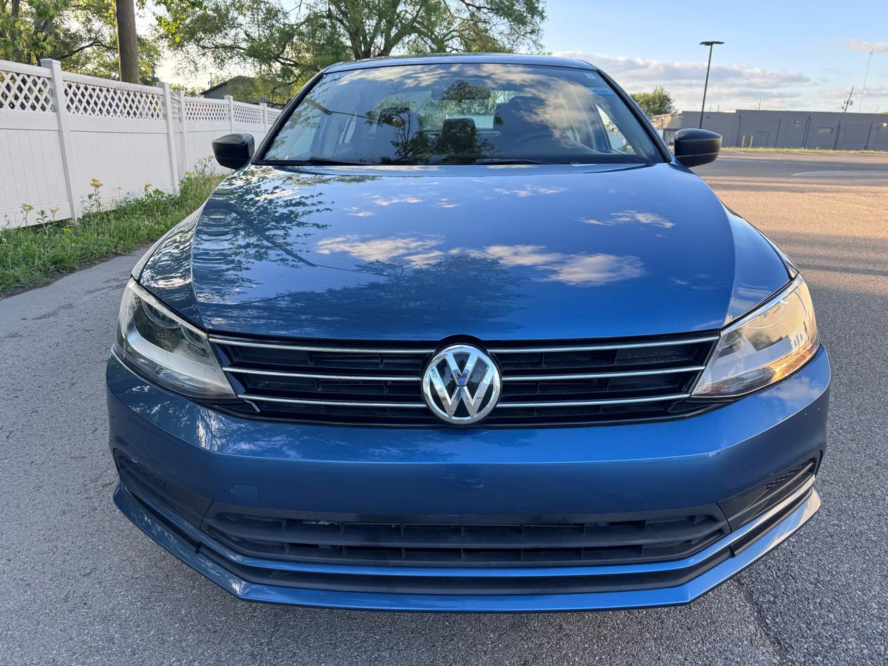 Volkswagen Jetta Sedan 4dr Auto 1.4T S 2016