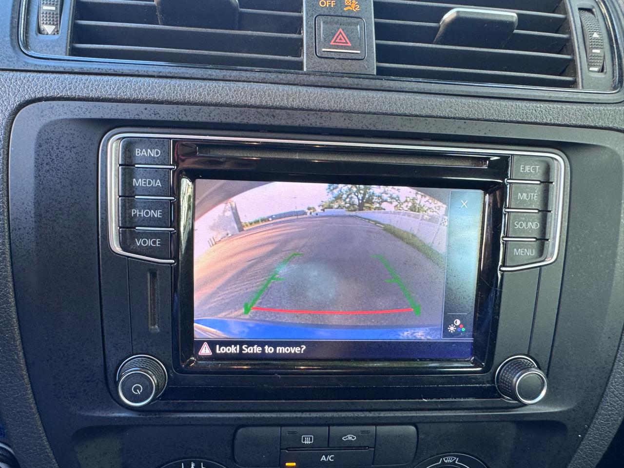 Volkswagen Jetta Sedan 4dr Auto 1.4T S 2016