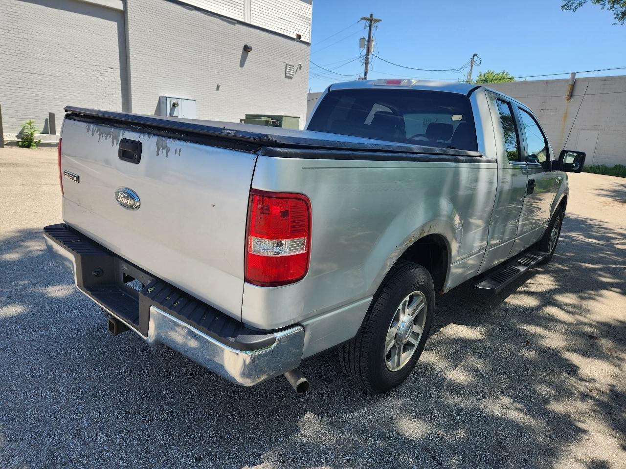 Ford F-150 Supercab 145" Lariat 2006