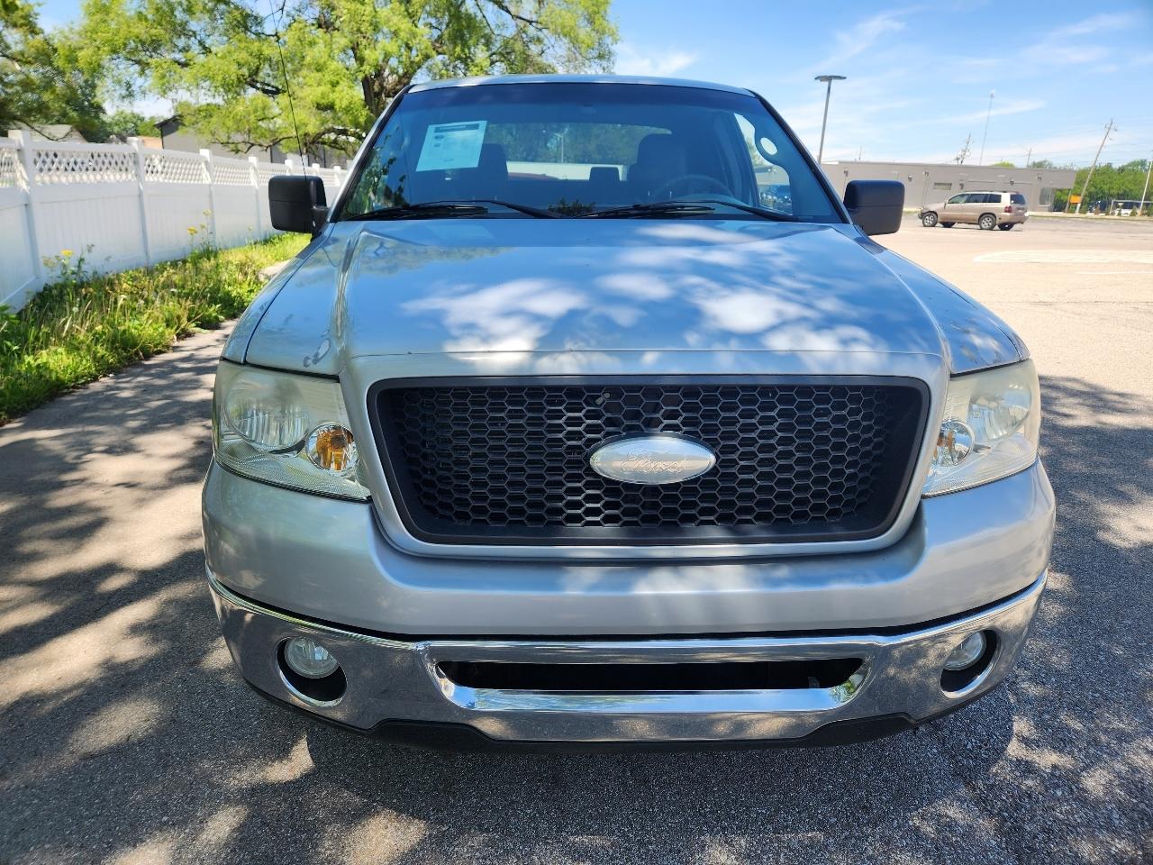 Ford F-150 Supercab 145" Lariat 2006