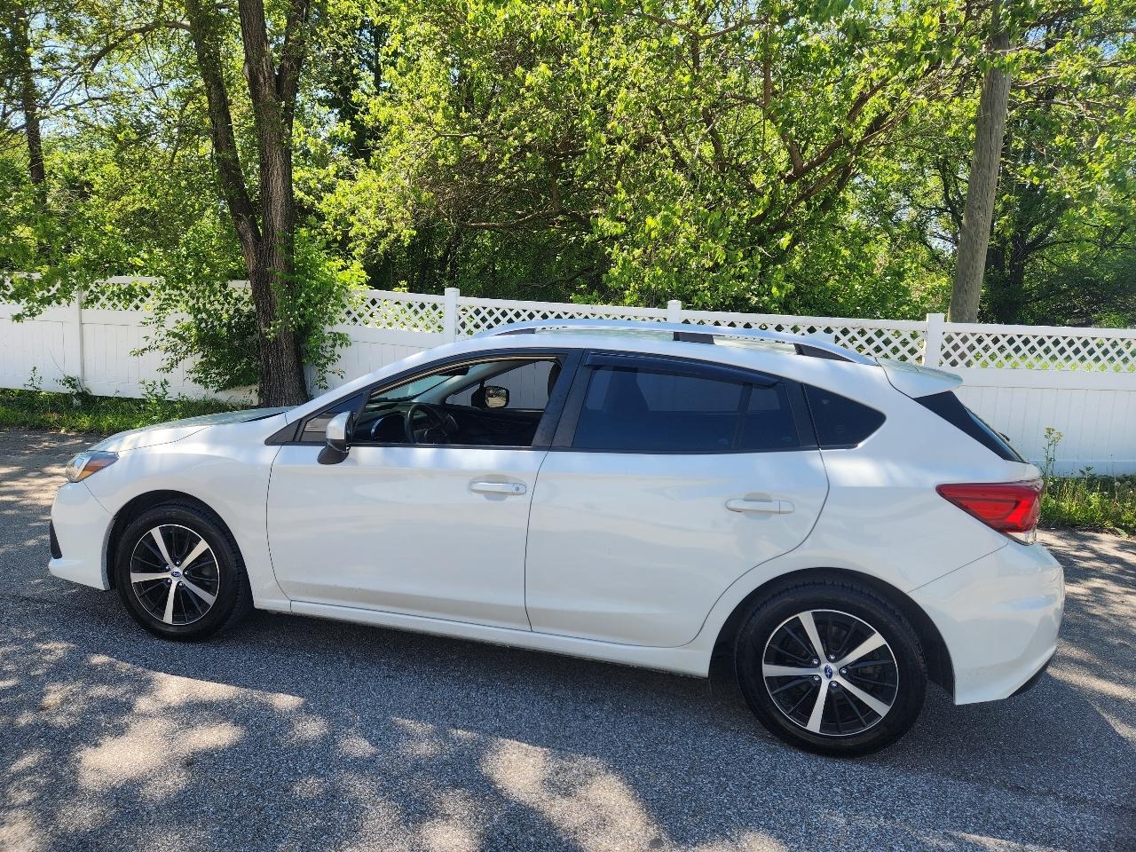 Subaru Impreza Premium 5-door CVT 2020