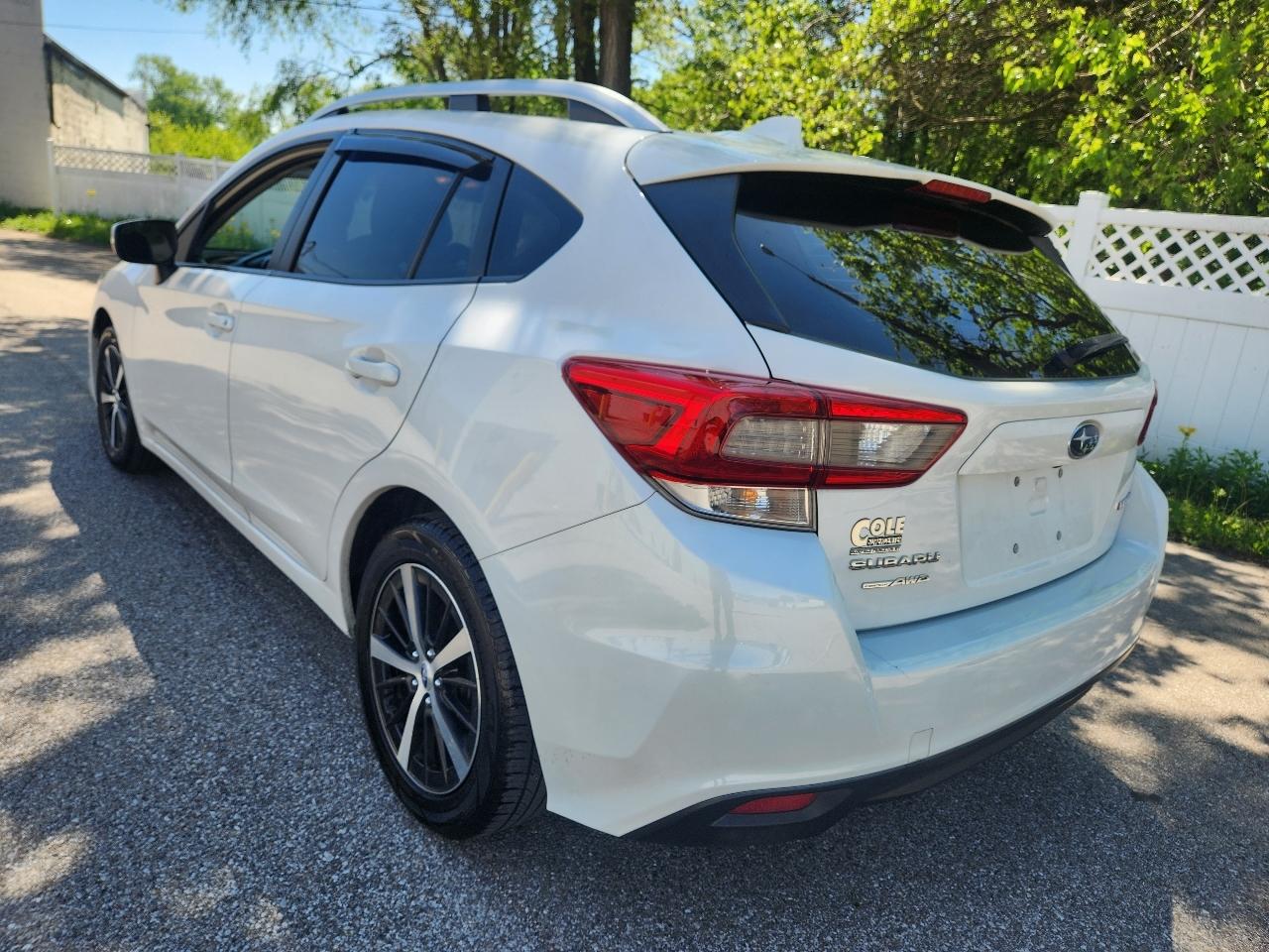 Subaru Impreza Premium 5-door CVT 2020