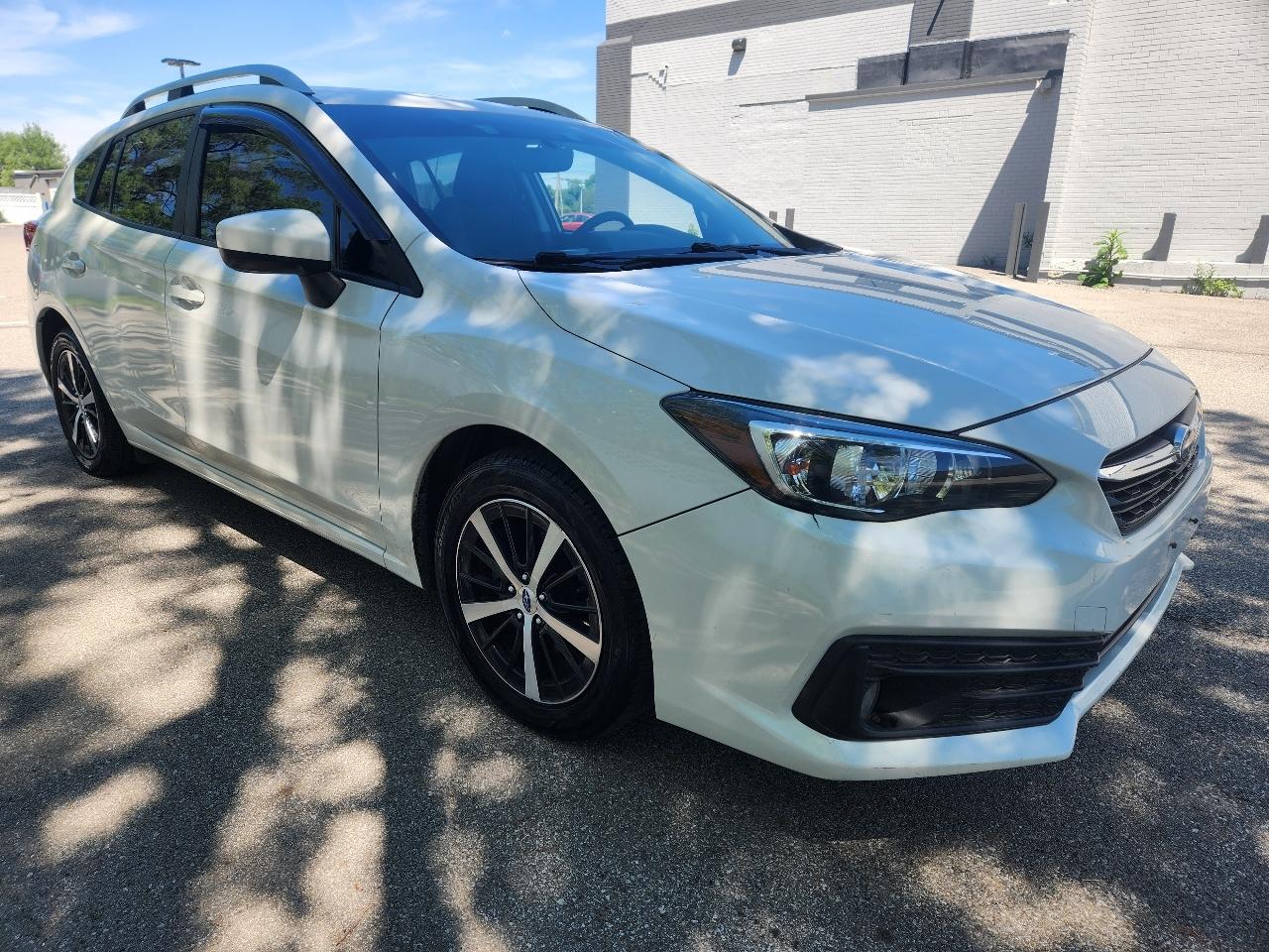 Subaru Impreza Premium 5-door CVT 2020