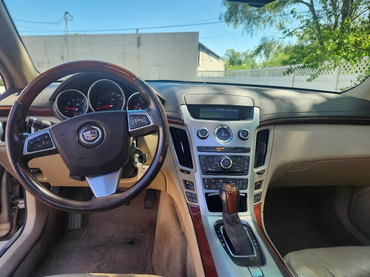 Cadillac CTS 4dr Sdn AWD w/1SA 2009