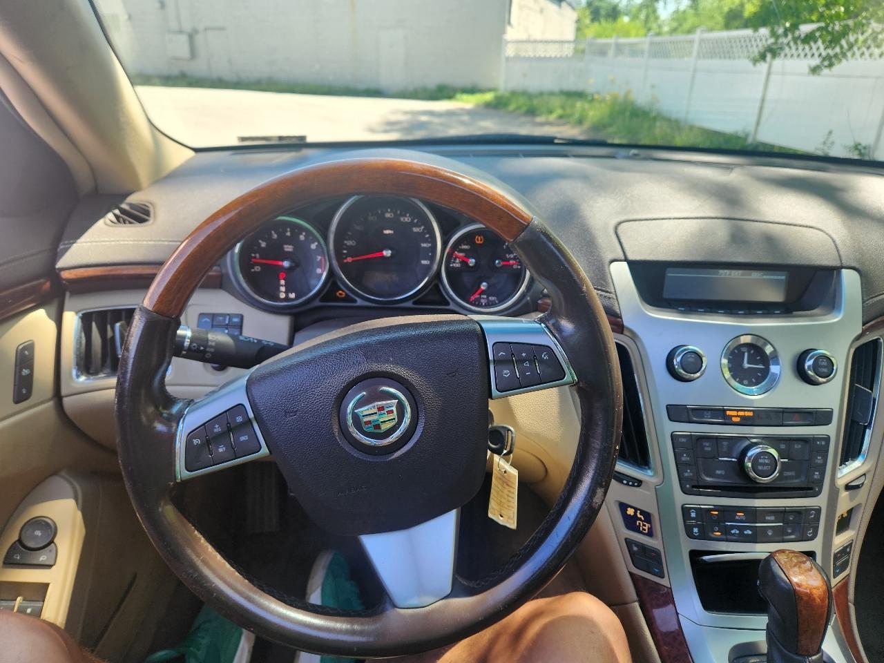 Cadillac CTS 4dr Sdn AWD w/1SA 2009