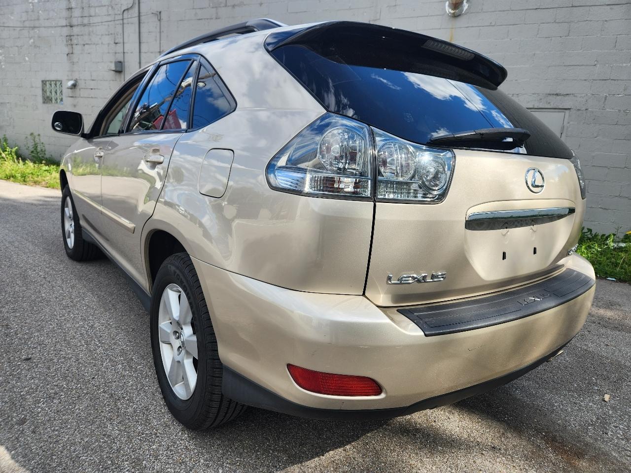 Lexus RX 330 4dr SUV AWD 2004