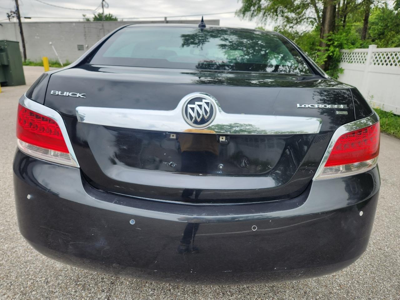 Buick LaCrosse 4dr Sdn CXL 3.0L FWD 2010
