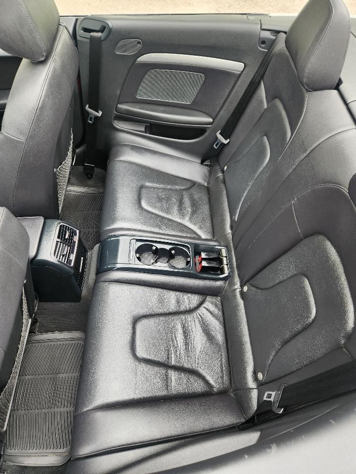 Audi A5 2dr Cabriolet Auto quattro 2.0T Premium Plus 2013