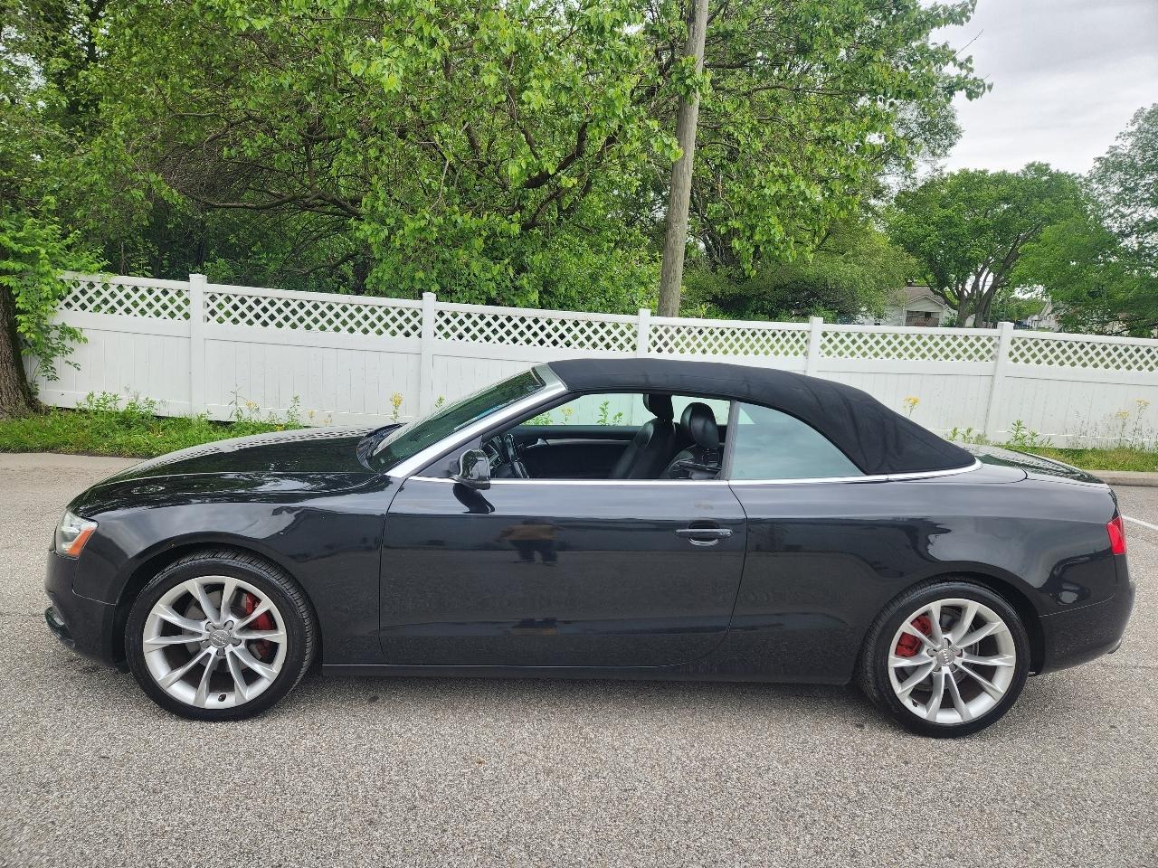 Audi A5 2dr Cabriolet Auto quattro 2.0T Premium Plus 2013