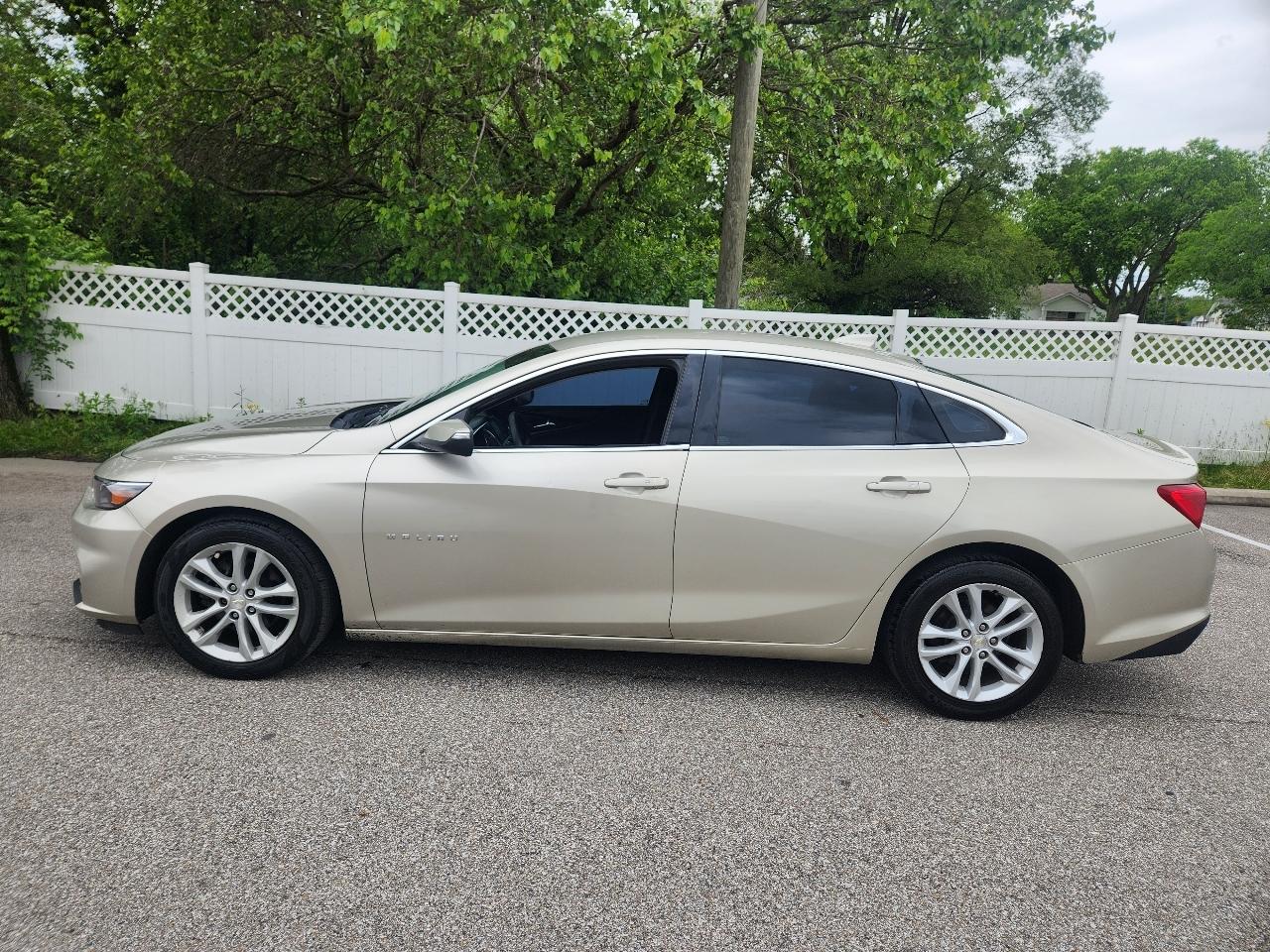 Chevrolet Malibu 4dr Sdn LT w/1LT 2016