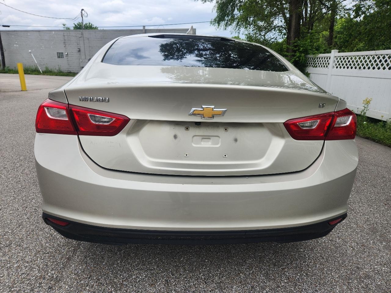 Chevrolet Malibu 4dr Sdn LT w/1LT 2016