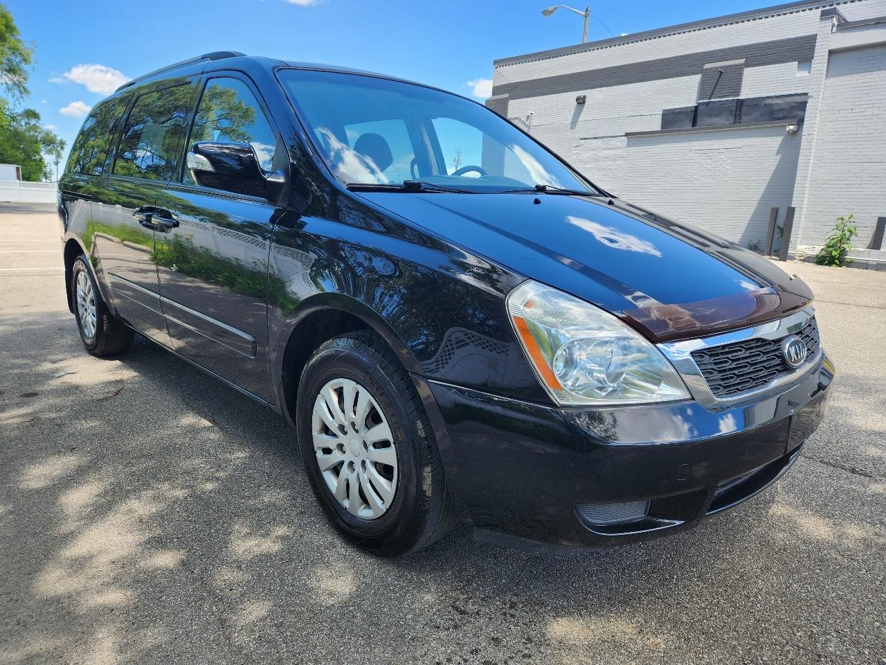 Kia Sedona 4dr Wgn LX 2012
