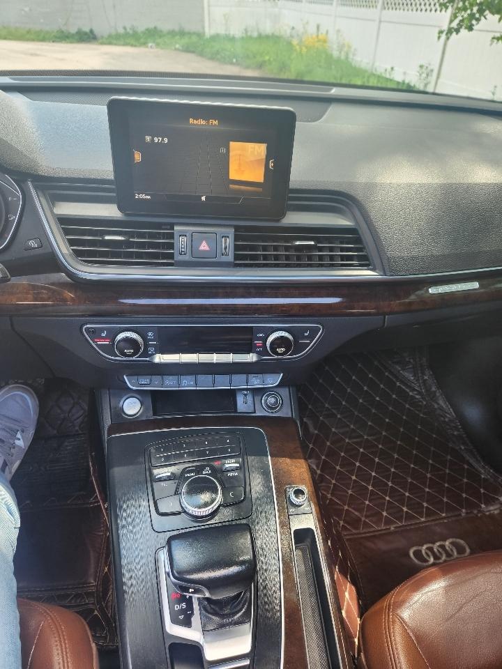 Audi Q5 Premium 45 TFSI quattro 2019