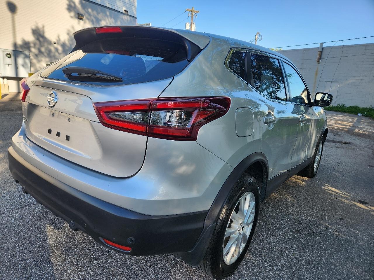 Nissan Rogue Sport FWD S 2022
