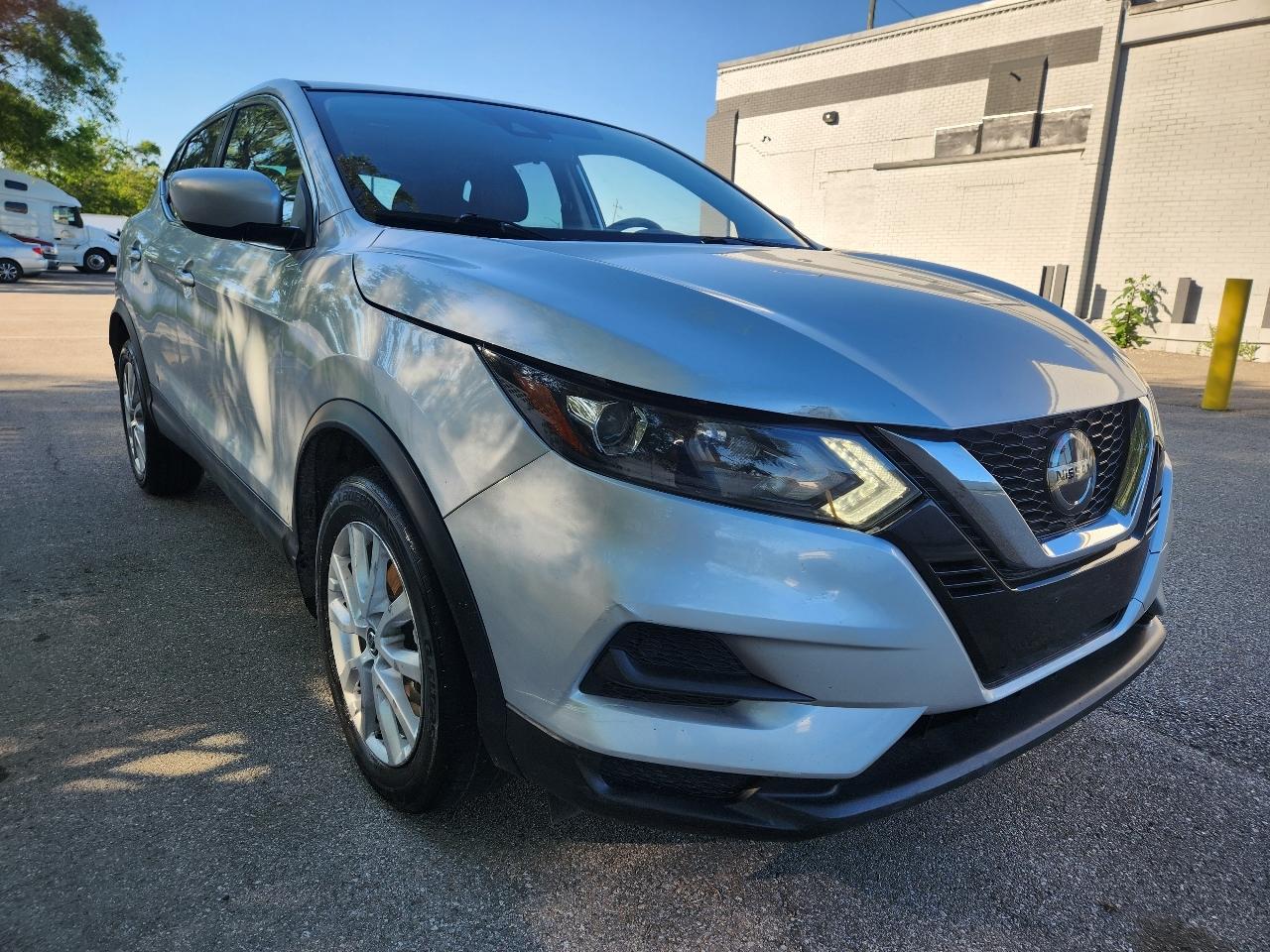 Nissan Rogue Sport FWD S 2022