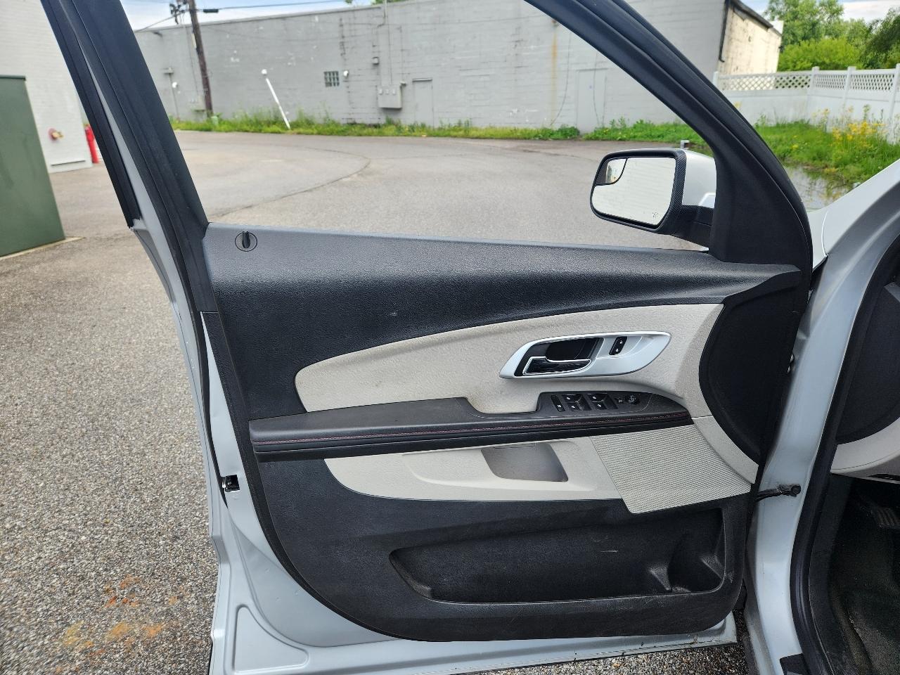 Chevrolet Equinox FWD 4dr LT w/1LT 2012