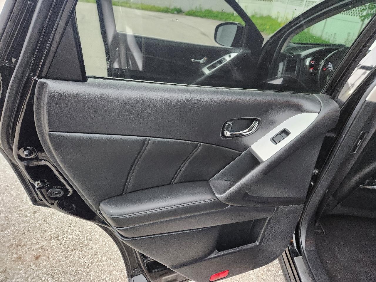 Nissan Murano AWD 4dr SL 2012