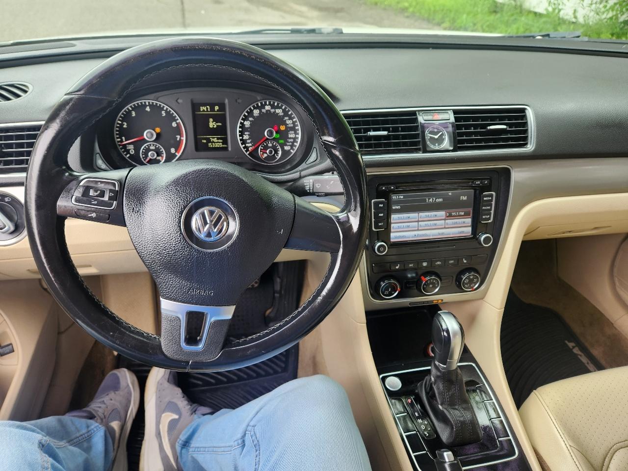 Volkswagen Passat 4dr Sdn 1.8T Auto S 2015