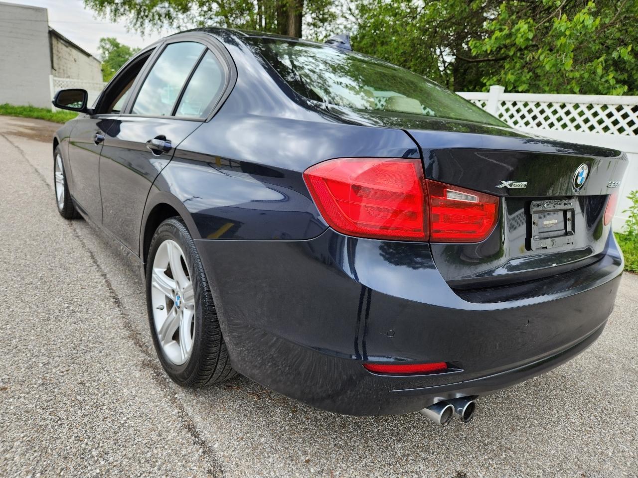 BMW 3 Series 4dr Sdn 328i xDrive AWD SULEV 2014