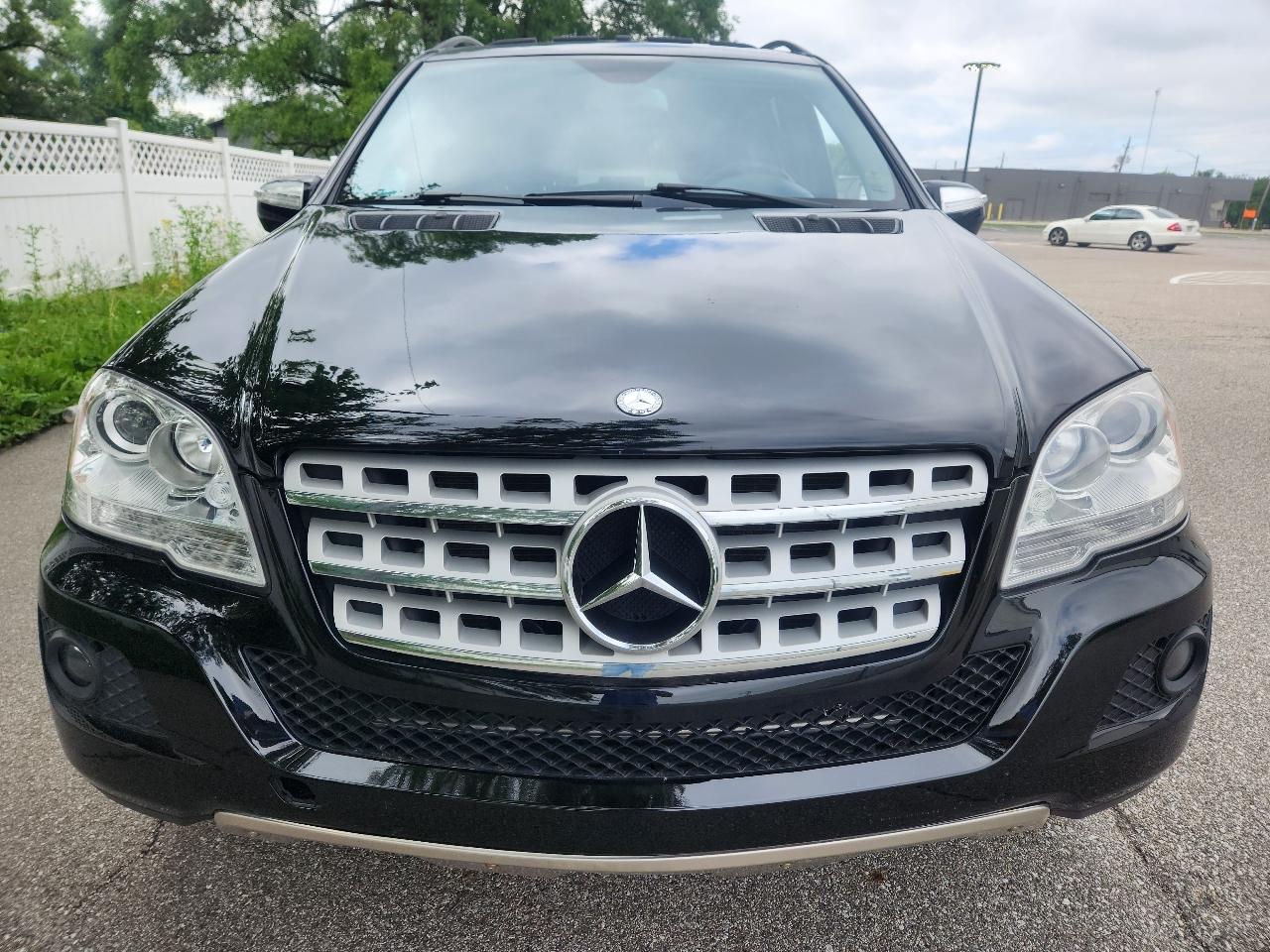 Mercedes-Benz M-Class 4MATIC 4dr 3.5L 2009