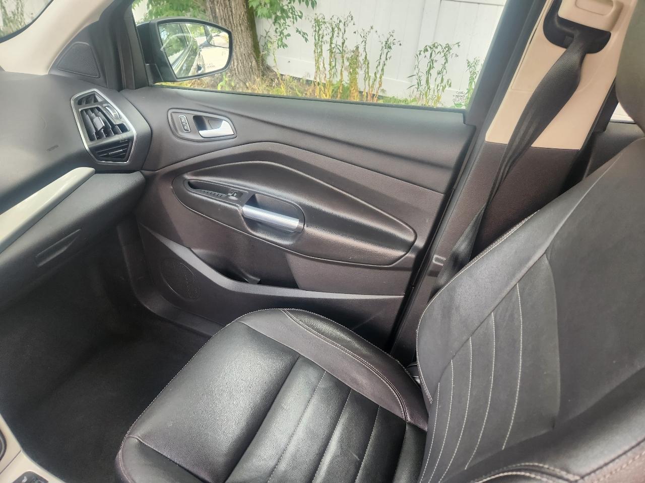 Ford Escape FWD 4dr SEL 2013