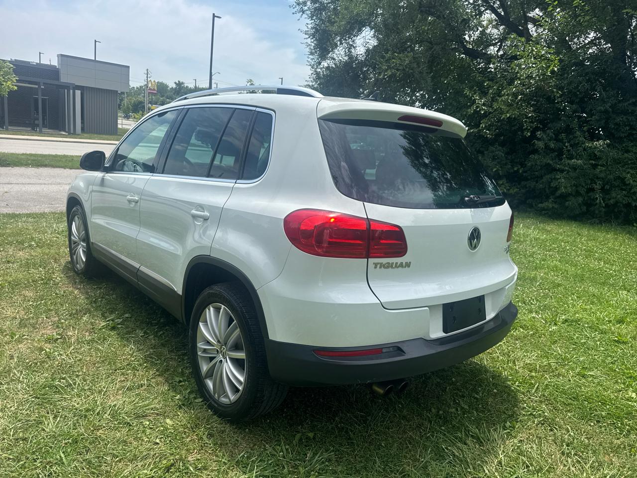 Volkswagen Tiguan S 4Motion 2015