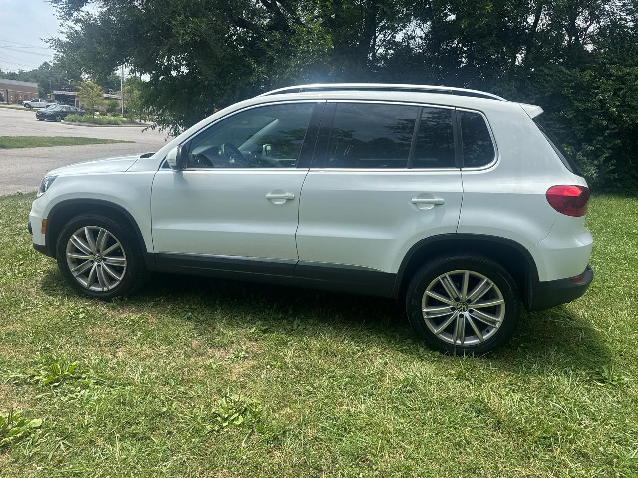 Volkswagen Tiguan S 4Motion 2015