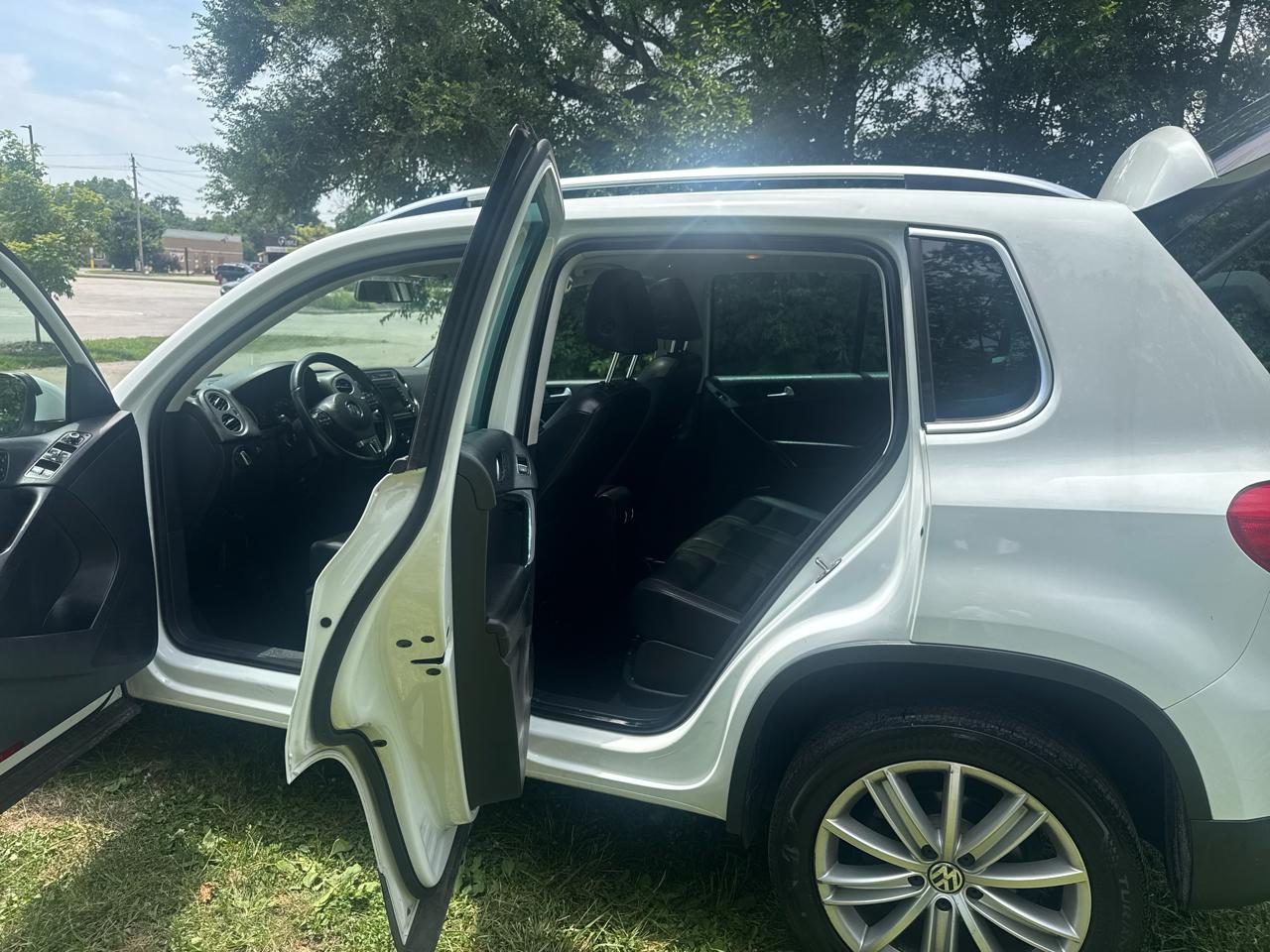 Volkswagen Tiguan S 4Motion 2015