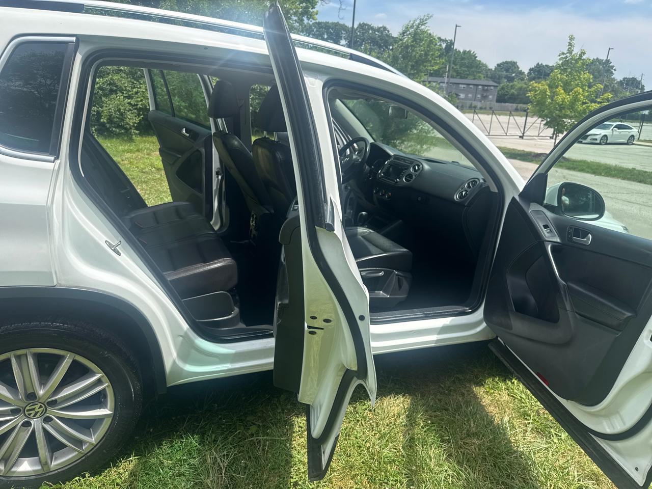 Volkswagen Tiguan S 4Motion 2015