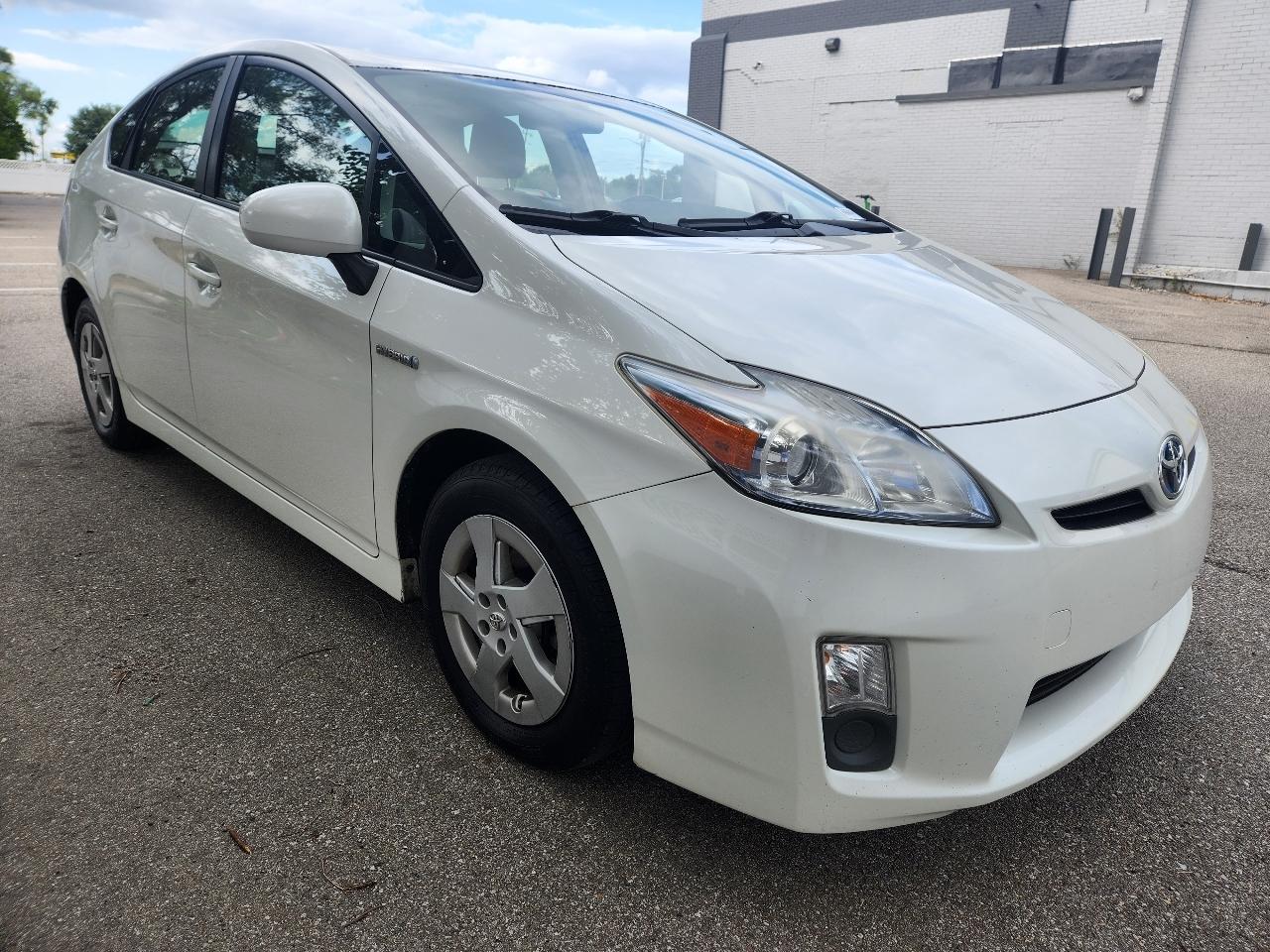 Toyota Prius Prius V 2010
