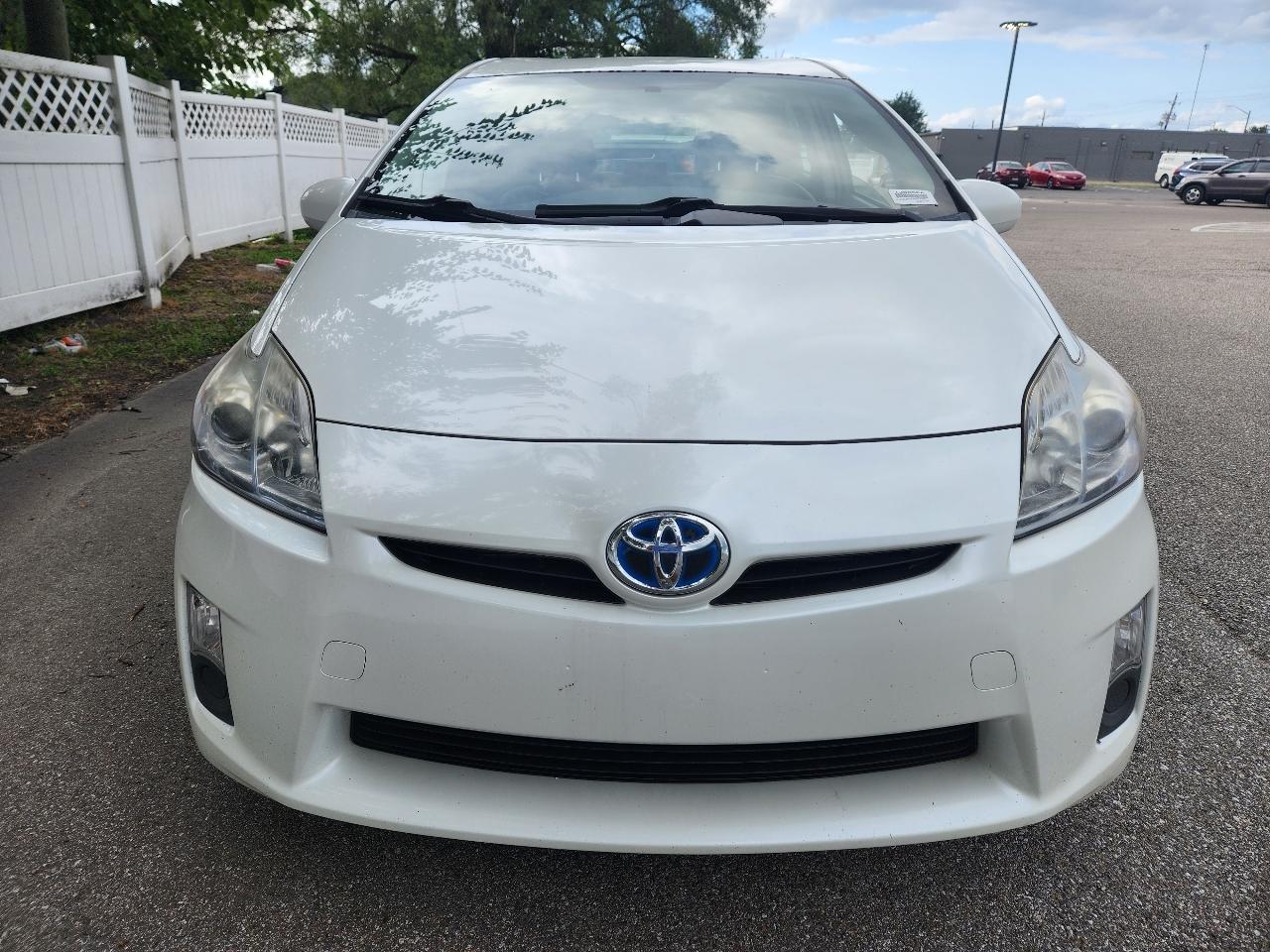 Toyota Prius Prius V 2010