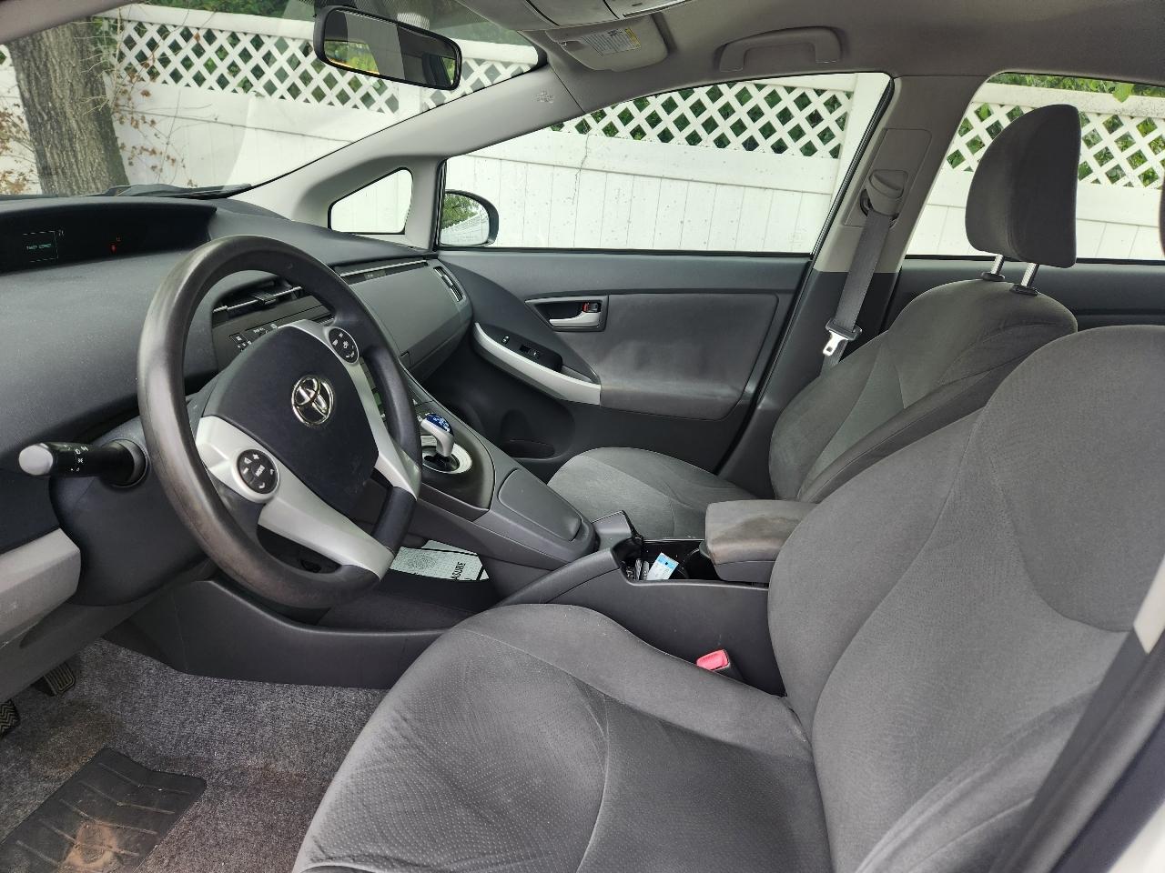 Toyota Prius Prius V 2010