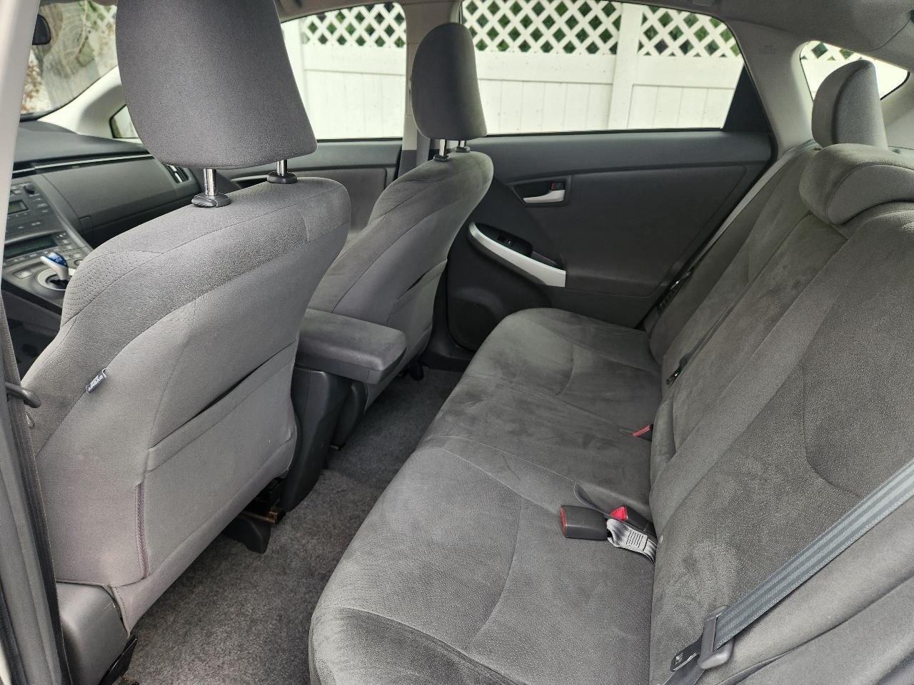Toyota Prius Prius V 2010