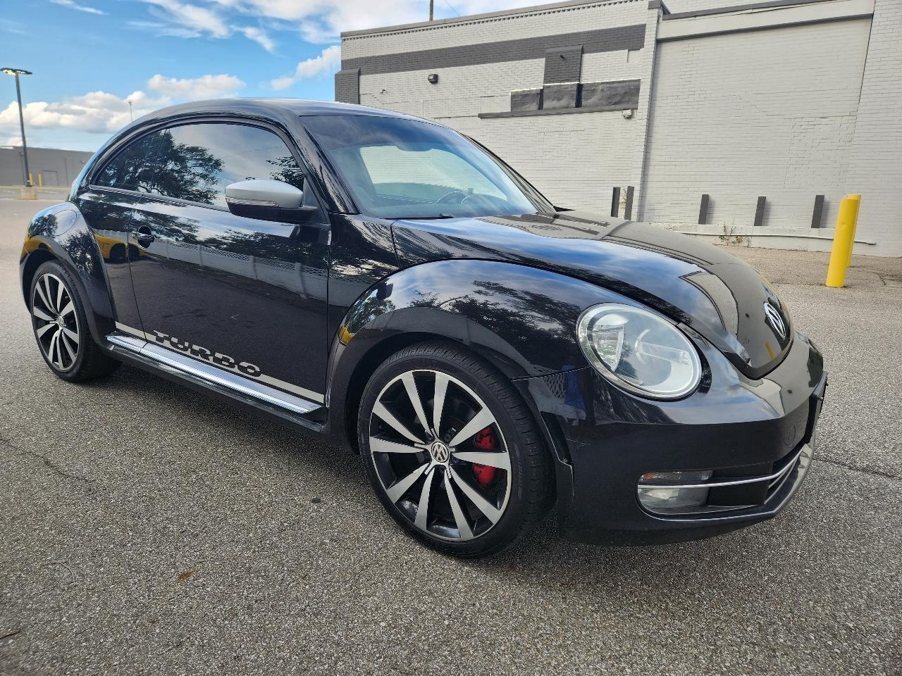 Volkswagen Beetle 2.0T Turbo 2012