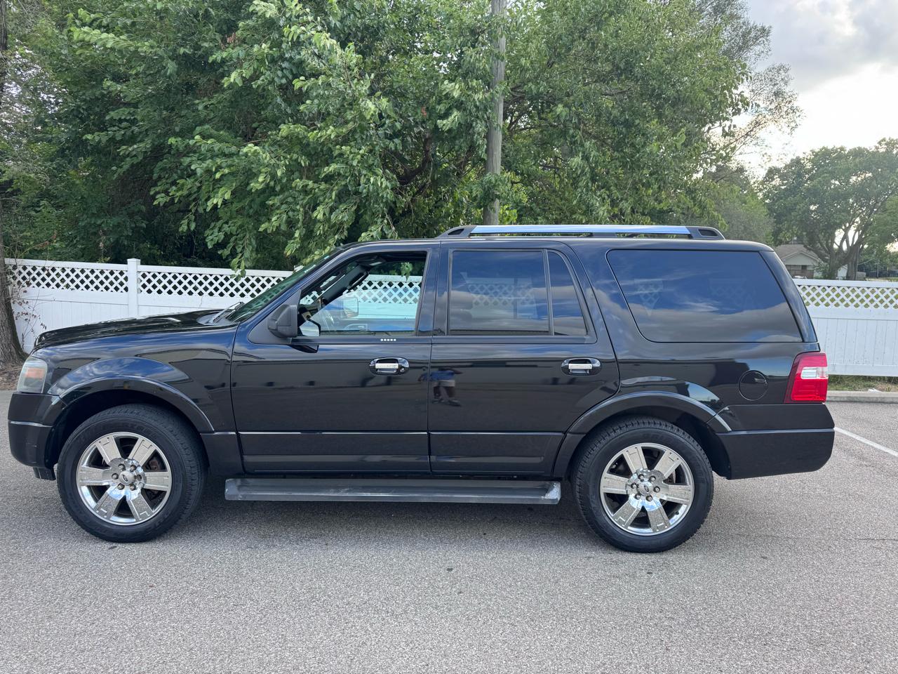 Ford Expedition Limited 4WD 2009