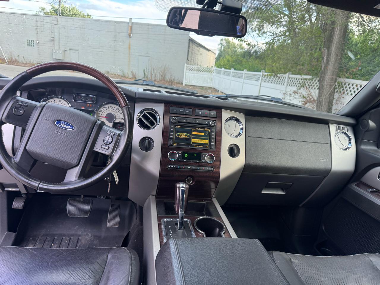 Ford Expedition Limited 4WD 2009