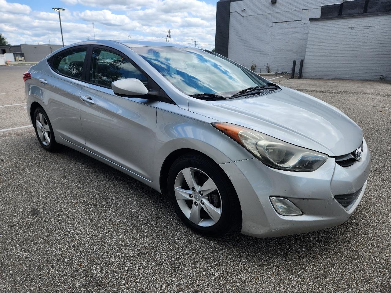 Hyundai Elantra Limited 2013