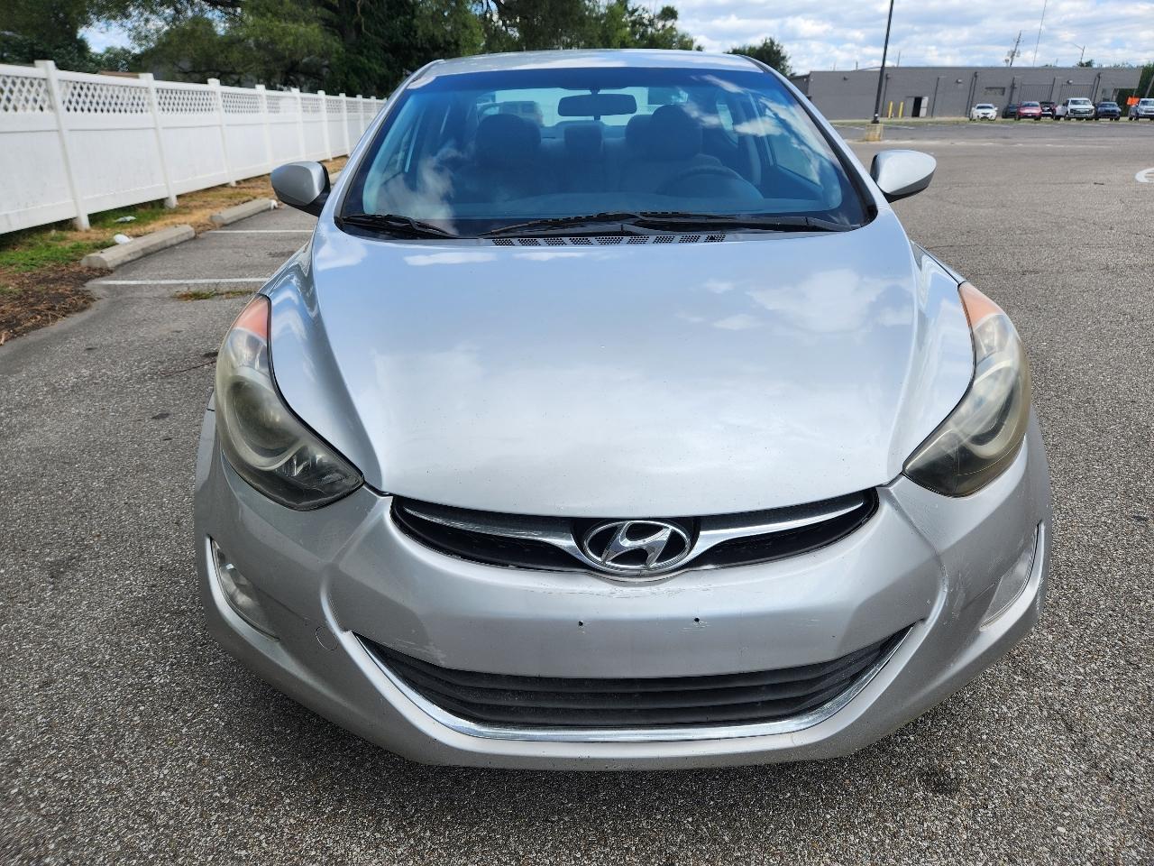 Hyundai Elantra Limited 2013
