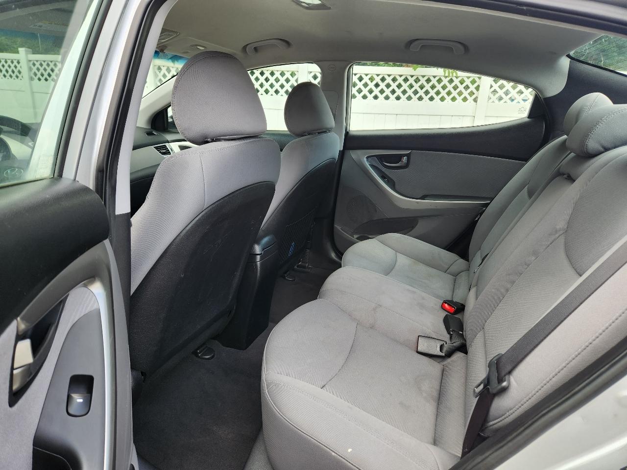Hyundai Elantra Limited 2013