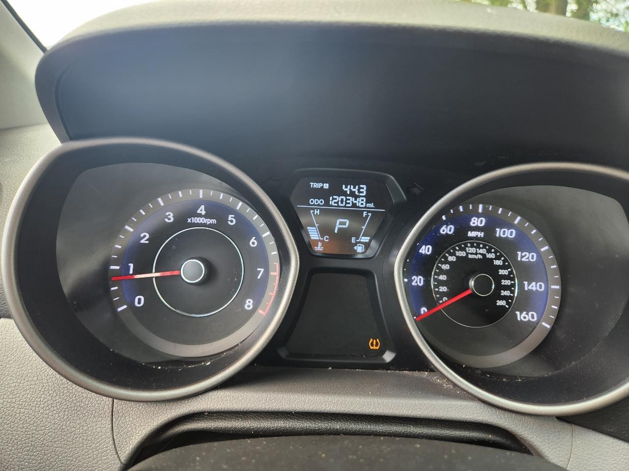 Hyundai Elantra Limited 2013