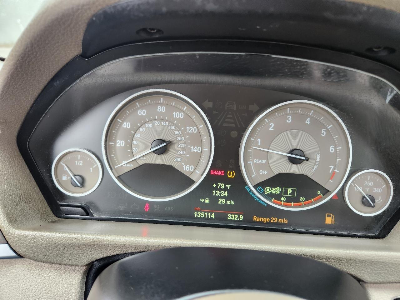 BMW 3-Series 328i xDrive Sedan 2013