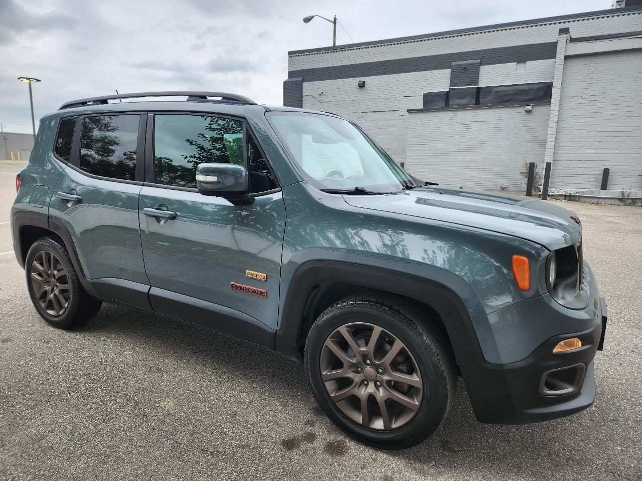 Jeep Renegade Latitude FWD 2016