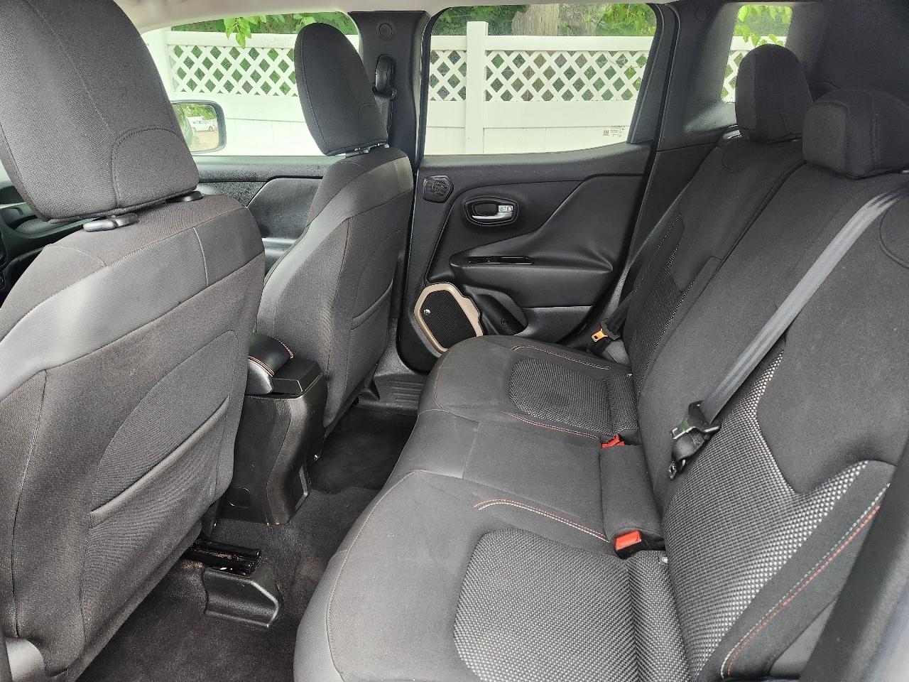 Jeep Renegade Latitude FWD 2016